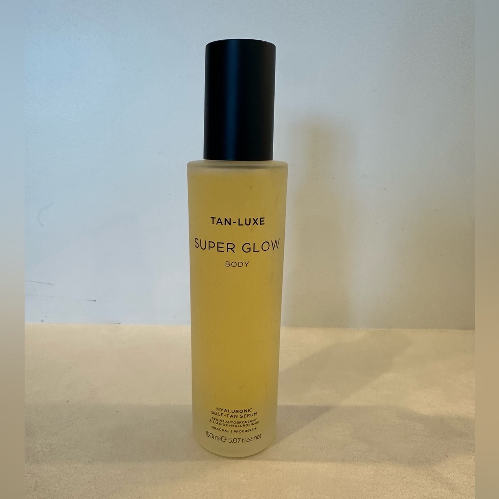 Brand New Tan Luxe Super Glow Body Hyaluronic
Self Tan Serum 150ml